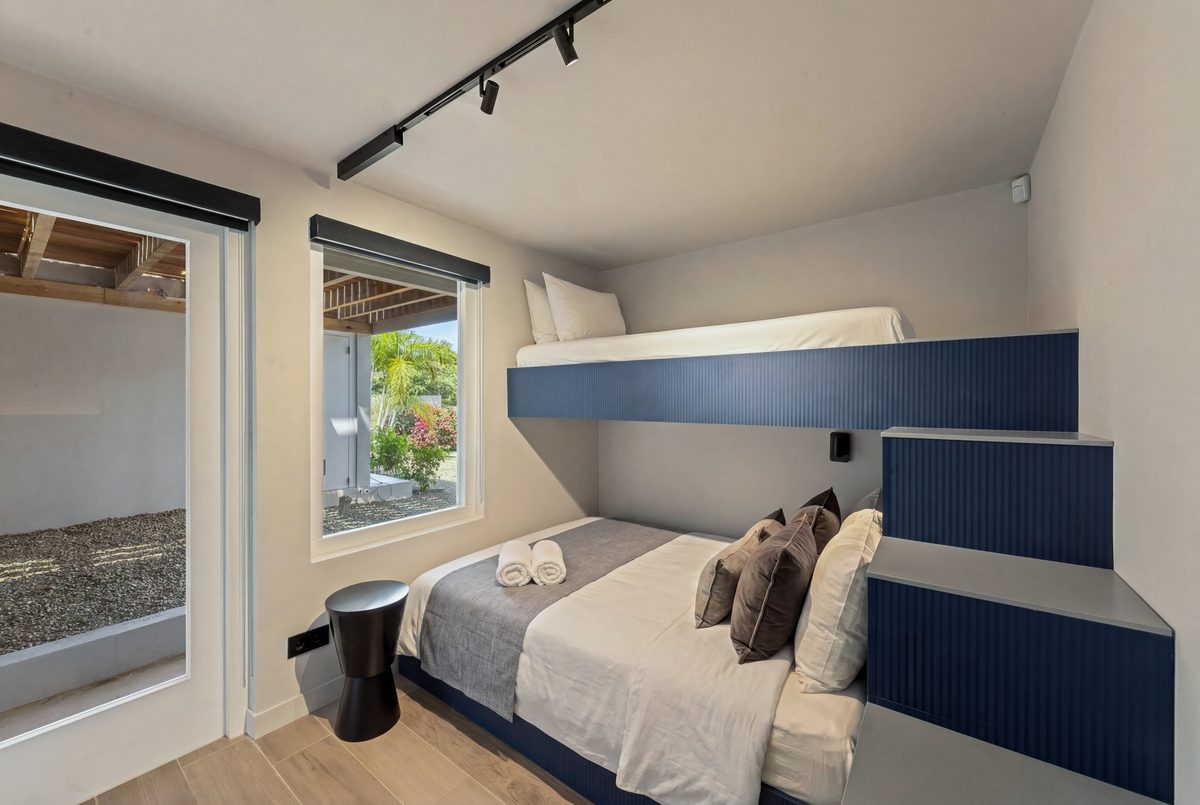 Family Suite met stapelbed (3 van 4) — Lazy Jane Curaçao
