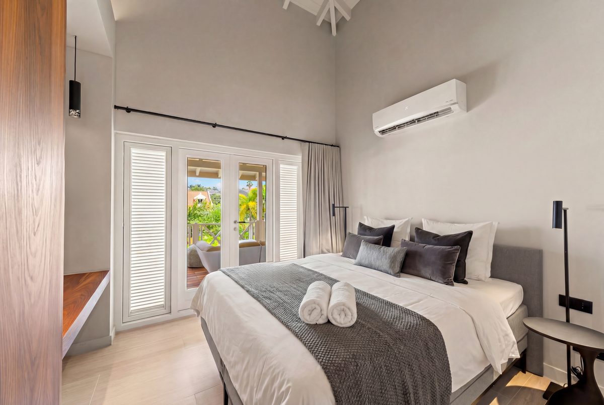King Suite 1 (2 van 3) — Lazy Jane Curaçao