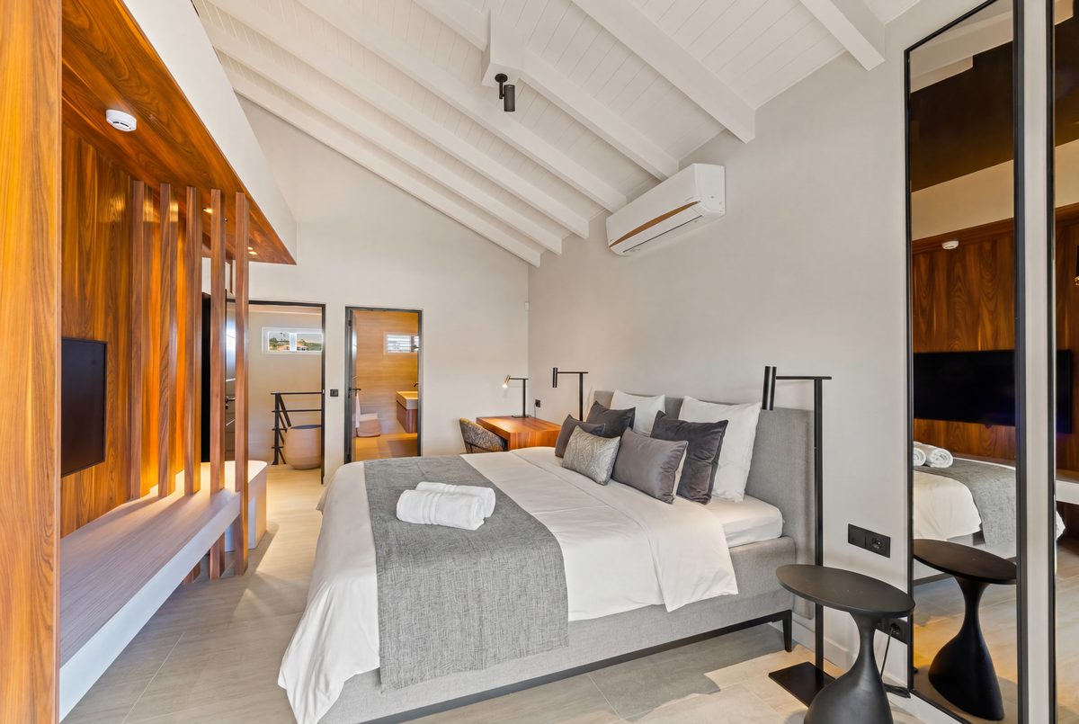 Royal Suite 2 — Lazy Jane villa Curaçao